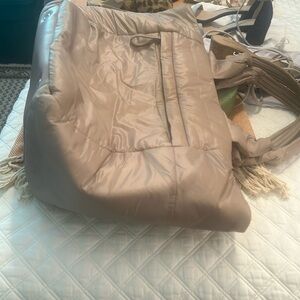 Multi purpose bag with compartments inside.